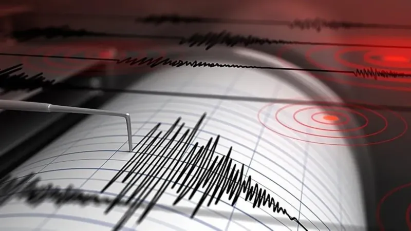 Adana'da Şiddetli Deprem! Mersin ve Antalya da Sallandı mı?