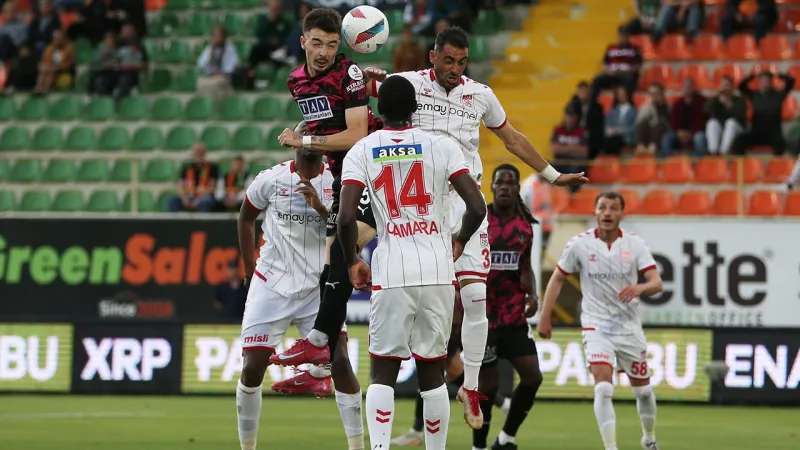 Alanyaspor sahasında kazandı