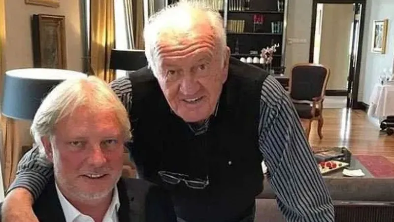 Adnan Şen'e Ne Oldu? Kafatası Açılıyor! Şok Gelişme!