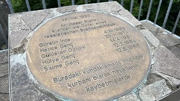 Almanya'daki Solingen faciasında yaşamını yitirenler için Dışişleri Bakanlığından anma mesajı