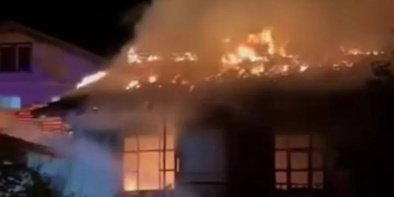 Amasya'da Korkunç Yangın! 2 Ev Alevlere Teslim Oldu