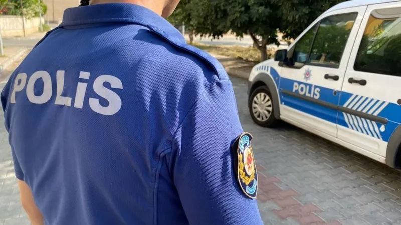 Ankara'da Baltalı Dehşet! Tartıştığı Kişileri Balta ile Kovaladı