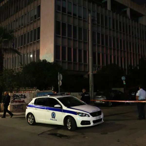 Atina'da Tarım Bakanlığı şubesine bombalı saldırı