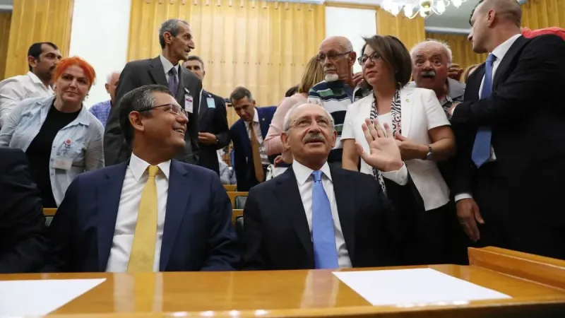 CHP'de Bomba İddia: Kılıçdaroğlu Geri mi Dönüyor? 3 Senaryo!