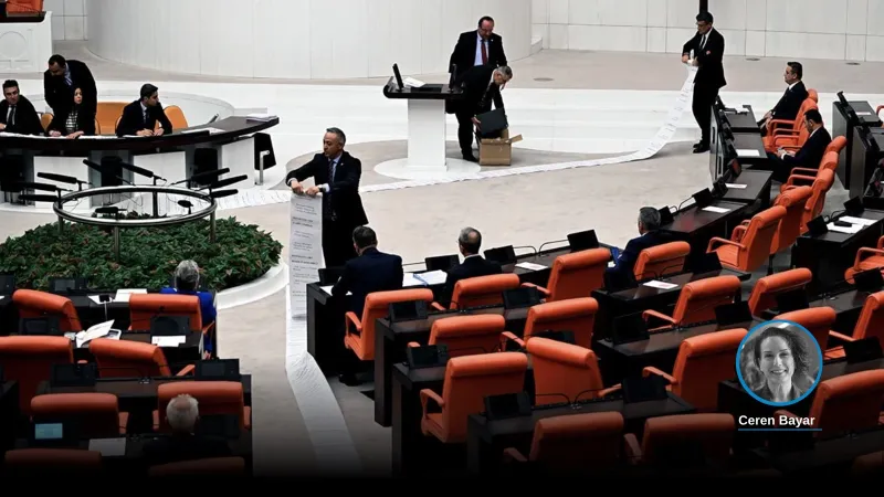 Çoklu Maaş Alanlar Listesi! CHP'li Akay'dan Şok İsimler İfşası