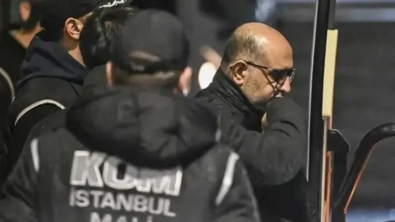 CHP'li Başkanın eşi çantacı çıktı! 1 milyon dolarlık rüşvet Ankara’da elden teslim edildi, belgeler savcılıkta