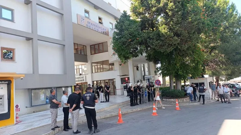 Manavgat Belediyesi'nde Şok! CHP'li Başkan Dahil 30 Tutuklama