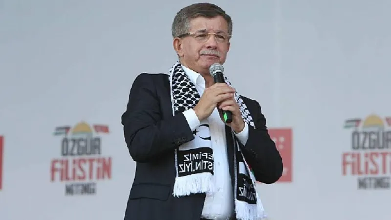 Davutoğlu'ndan Şok Sözler: Şehit Düşeceksek Birlikte Düşelim!