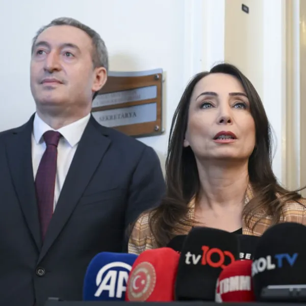 DEM Parti'den İmamoğlu başvurusu