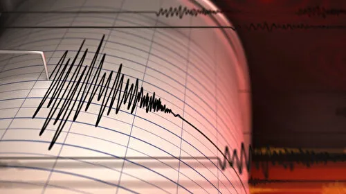 Ege'de Korkutan Deprem! Bodrum Sallandı, İşte İlk Detaylar