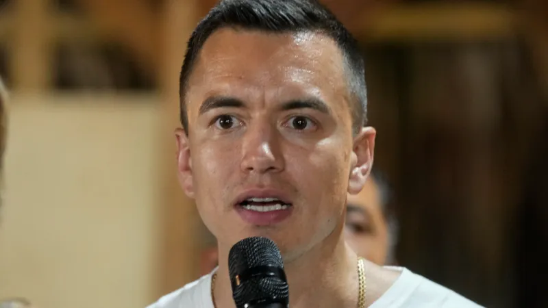 Ekvador'da Şok! Anayasa Referandumu Noboa'yı Sarsıyor!