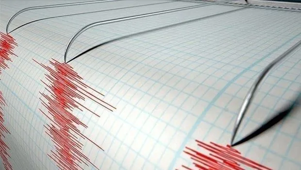 Endonezya'da deprem: 6,7 büyüklüğünde