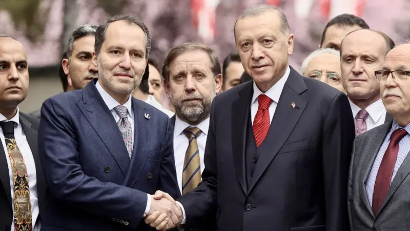 Erdoğan'ın eski ortağından 'yeni ittifak' açıklaması