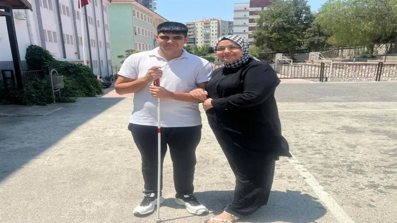 Görme engelli Enes, TYT'ye girdi: Mezun olduğum okula öğretmen olmak istiyorum