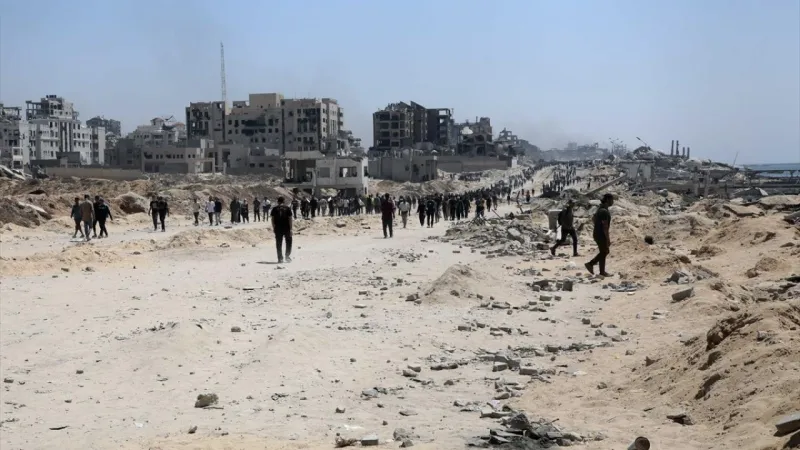 Katil İsrail ordusu Gazze Şeridi'nde yardım bekleyen 32 Filistinliyi öldürdü