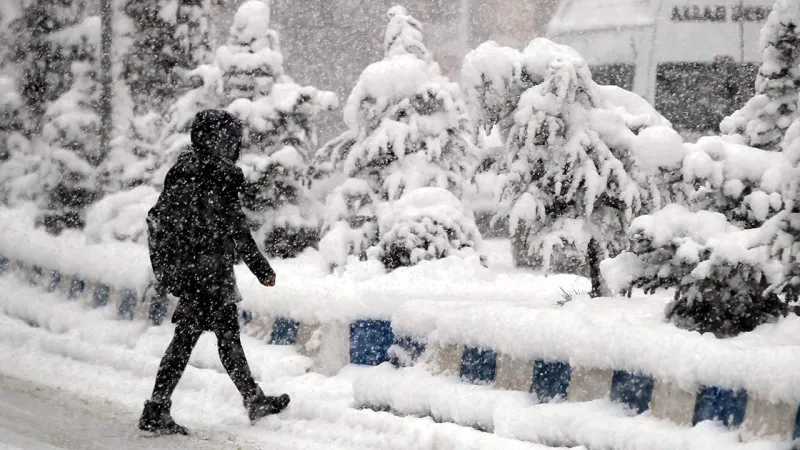 Kuvvetli yağış ve kar bekleniyor: 6 ile sarı kod uyarısı
