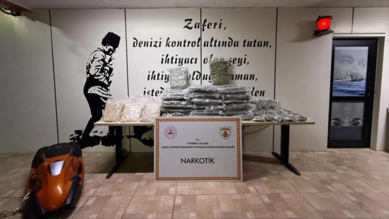 Mavi Vatan'da Uyuşturucu Operasyonu! 114 Kilo Yakalandı!