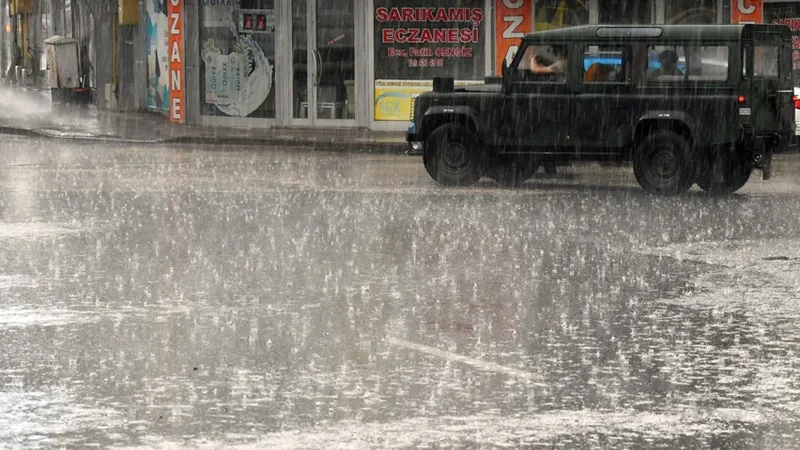 Kars'ta Alarm! Meteoroloji'den Şiddetli Yağış Uyarısı