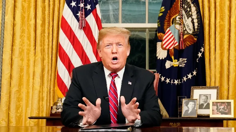 Trump'tan Çin'e Şok Tehdit: Gümrük Vergileri Yüzde 145 Mi Olacak?
