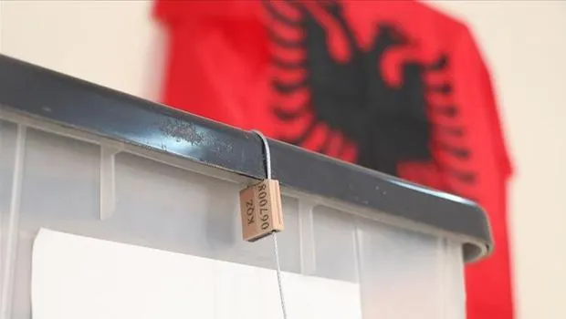Arnavutluk Seçim Heyecanı: Sandıklar Açıldı! Kim Kazanacak?
