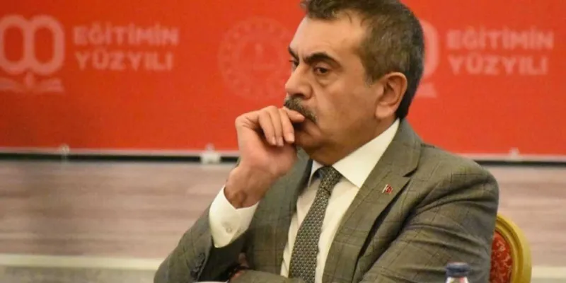 Bakan Tekin'den Müfredat Bombası: Eğitimde Neler Değişecek?