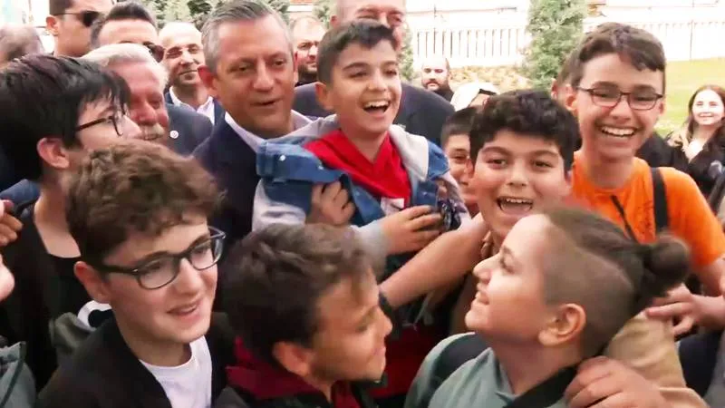 Özgür Özel'den Konya Çıkarması! CHP'nin Mitingi AKP'nin Kalesinde Mi?