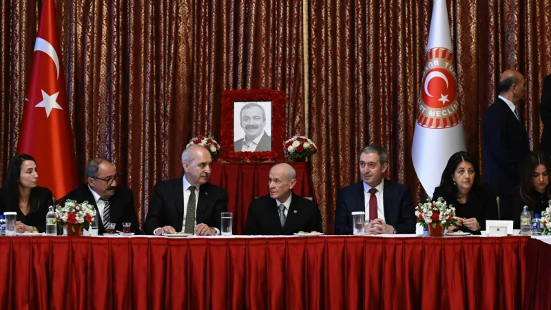 Bahçeli'den Önder'e Veda: Meclis'te Duygu Dolu Anlar!