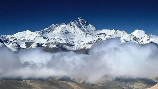 Everest'te Facia: Filipinli Dağcı Zirveye Yakın Yerde Can Verdi!