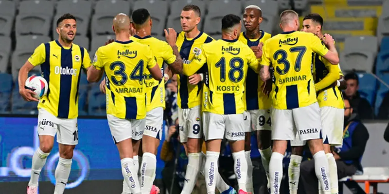 Fenerbahçe'de Şok Ayrılık! O Transfer Pişmanlığı Sona Eriyor Mu?