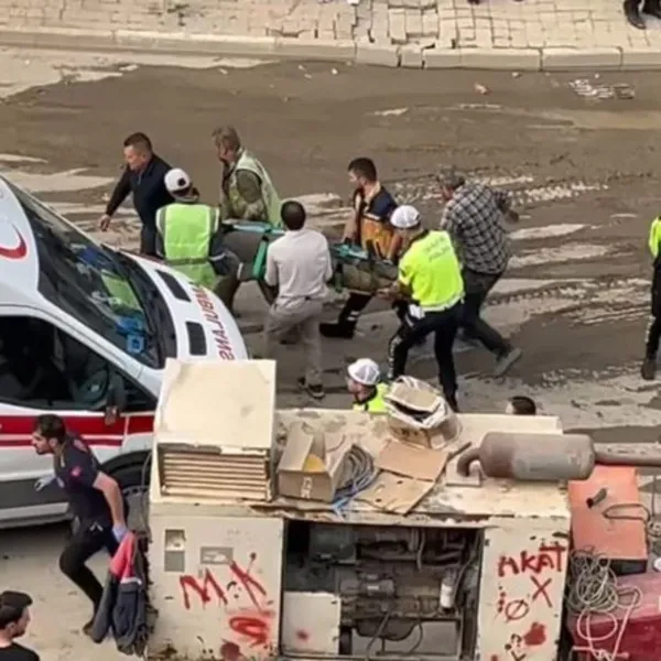 İnegöl'de Facia! Toprak Altında Kalan İşçi Kurtarıldı mı?