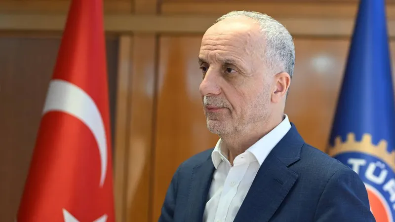 TÜRK-İŞ'ten Hükümete Kritik Uyarı: İşçinin Sabrı Taştı!