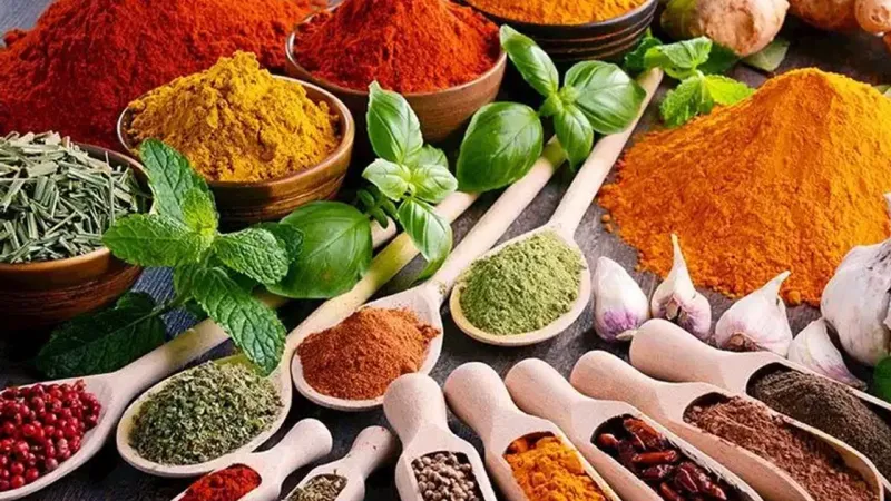 Uzmanlardan Şok Uyarı! Bu 3 Baharat Zehir Saçıyor Olabilir!