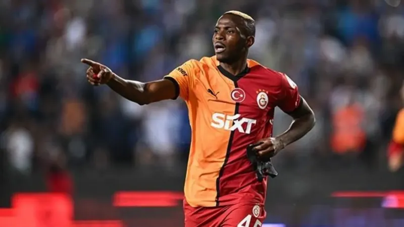 Osimhen İstanbul'dan ayrıldı! İşte o görüntü