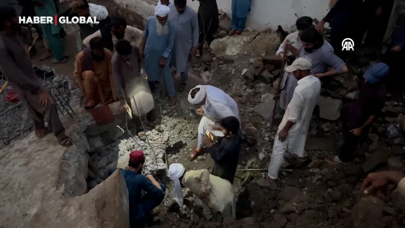 Pakistan'da Muson Felaketi: Ölü Sayısı Şoke Etti! Son Durum