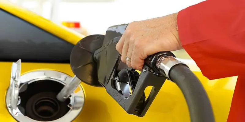 Petrol fiyatları yükseldi, akaryakıtta durum ne?