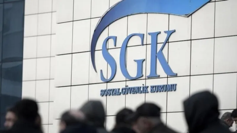 SGK'dan Emeklilik Müjdesi! Düşük Primle Kimler Erken Emekli Olacak?
