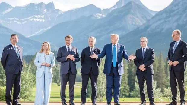 Trump dünyanın başını döndürdü... ‘Tahran tahliye edilsin’ dedi, Sonra ‘müzakere’ sinyali verdi
